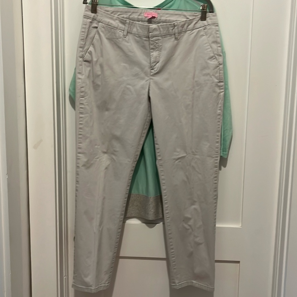 Lilly Pulitzer dove grey chinos. Ankle length (27” inseam) straight leg. Size 14